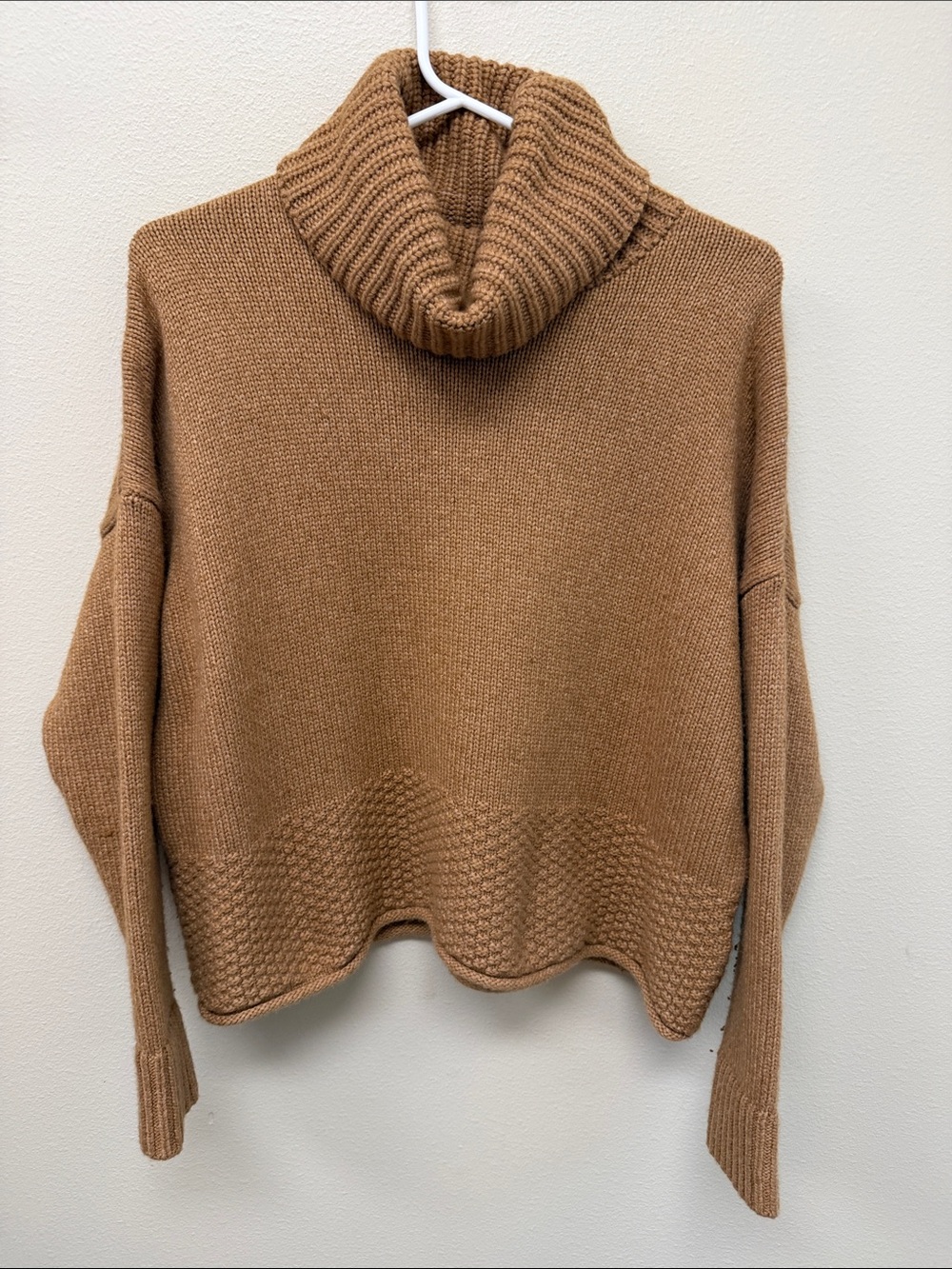 Madewell Camel Ribbed Turtleneck Sweater SzS